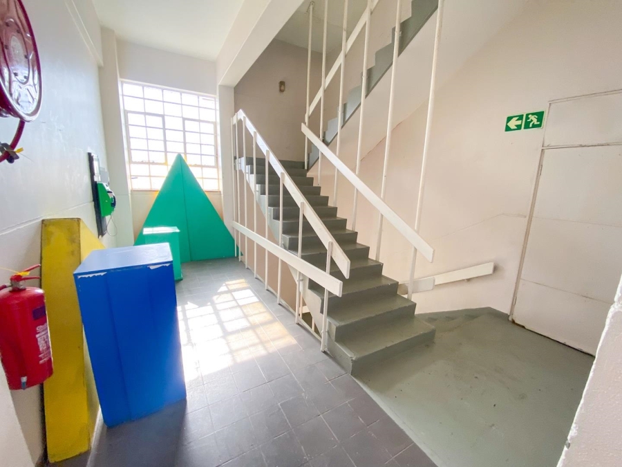 To Let commercial Property for Rent in Salt River Western Cape